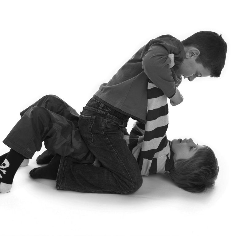 Kinder, Jugendliche & junge Erwachsene